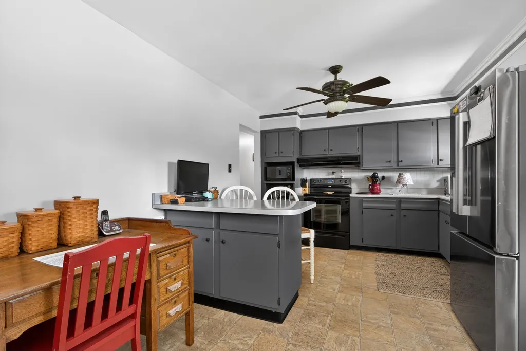 3236 Saxon Drive Lexington KY 40503