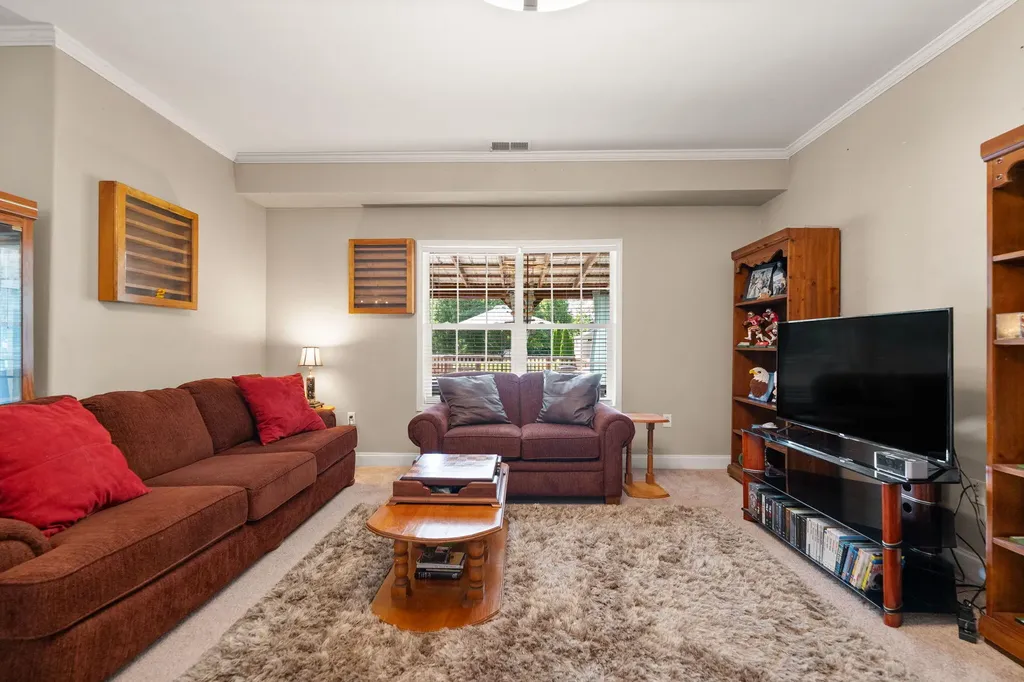 110 Fallow Circle Georgetown KY 40324