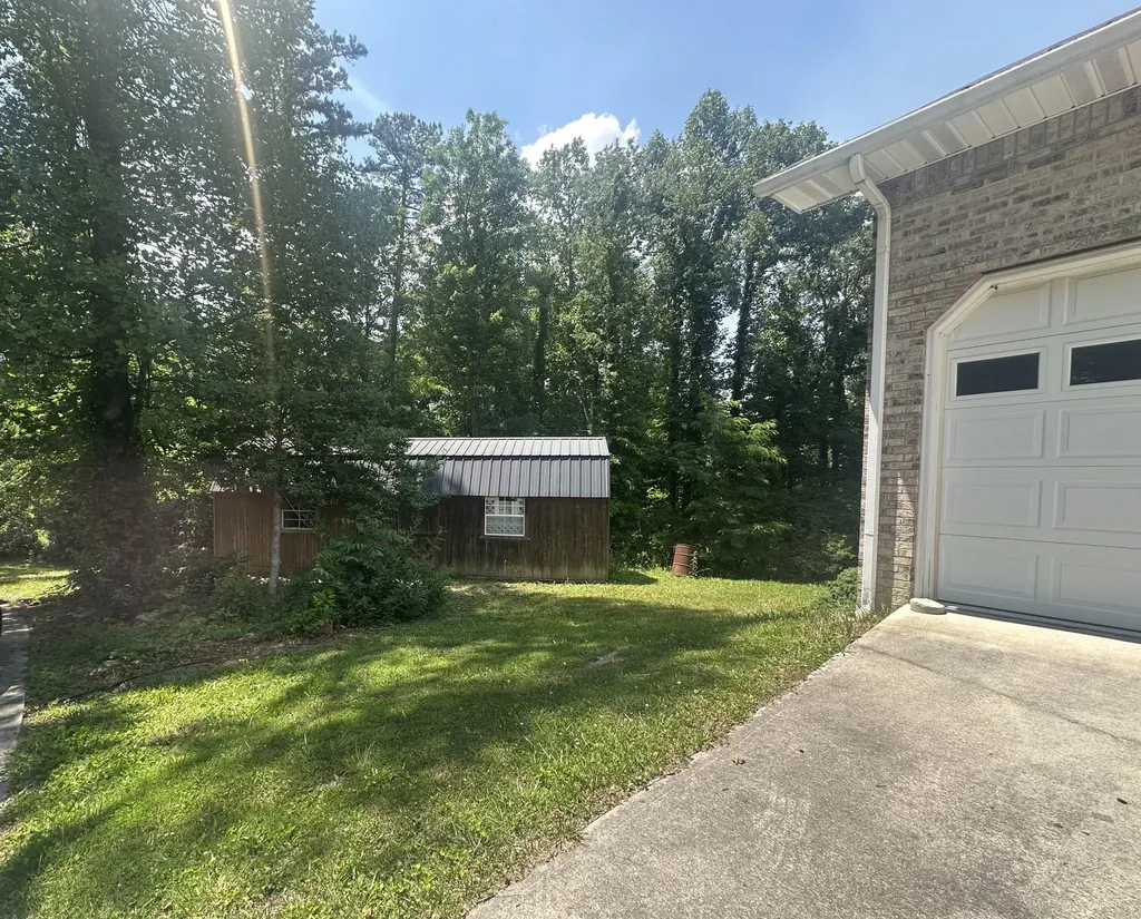 34 Ross Jones Road Whitley City KY 42653