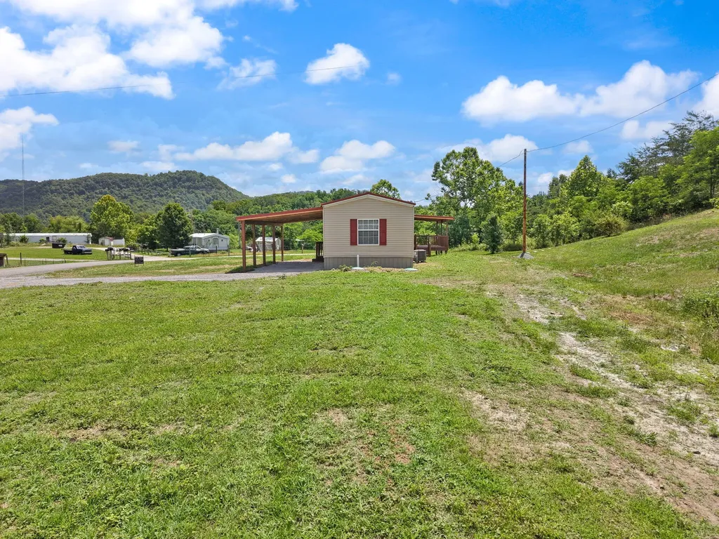 644 Charlie Abney Road Berea KY 40403