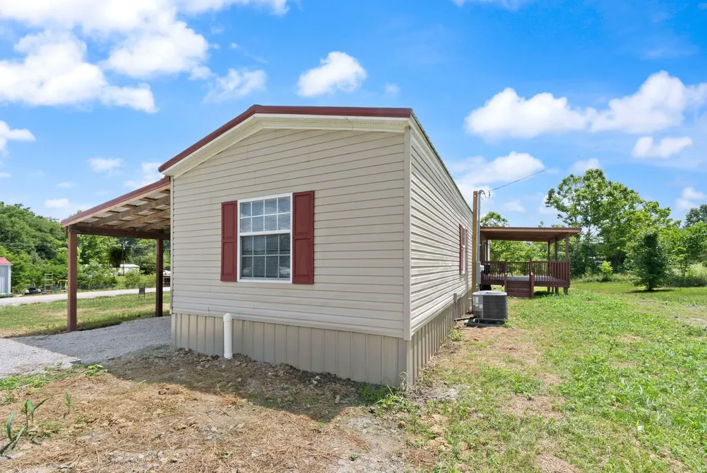 644 Charlie Abney Road Berea KY 40403