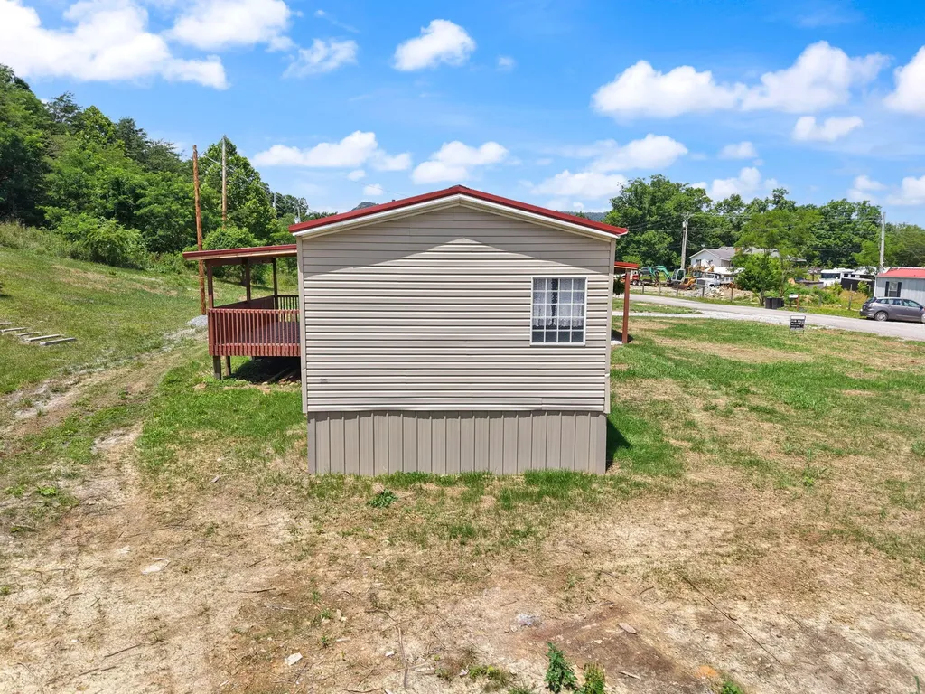 644 Charlie Abney Road Berea KY 40403