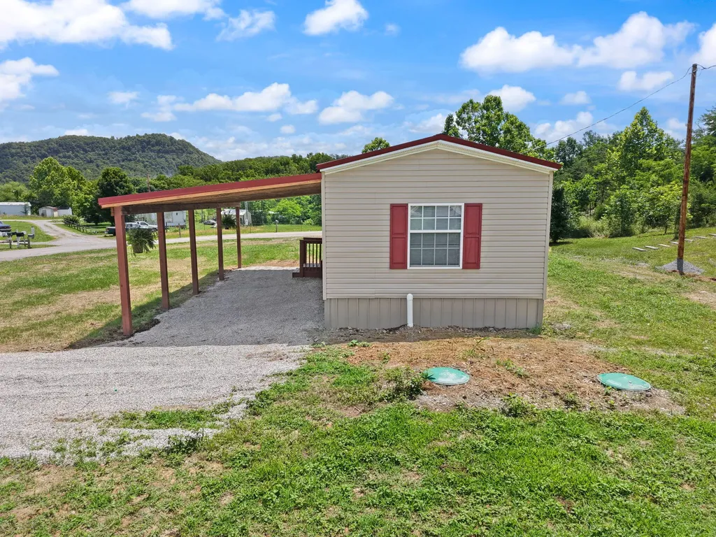 644 Charlie Abney Road Berea KY 40403