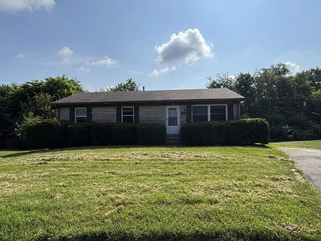 1725 Scarbrough Court Lexington KY 40505