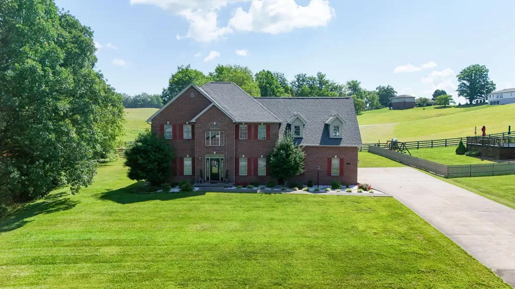 405 Briarwood Trace Corbin KY 40701