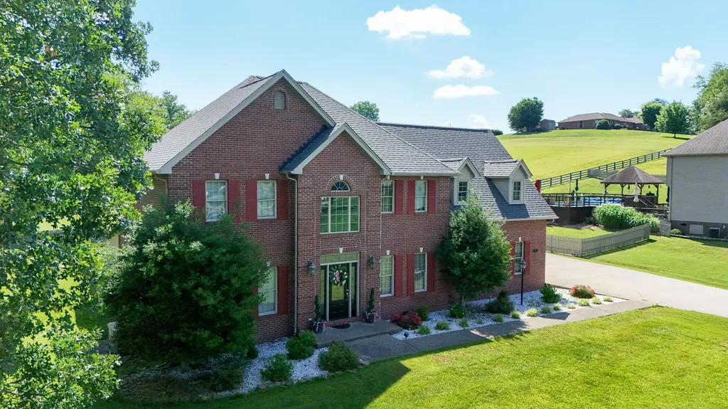405 Briarwood Trace Corbin KY 40701