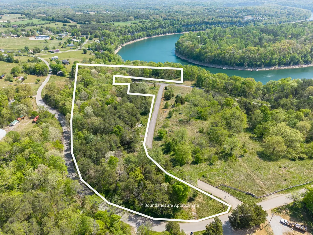 028 Aderholt Road Bronston KY 42518
