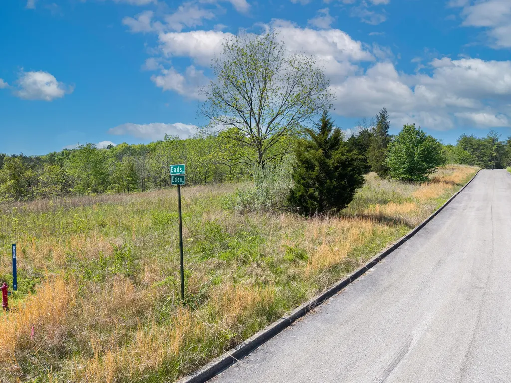 028 Aderholt Road Bronston KY 42518