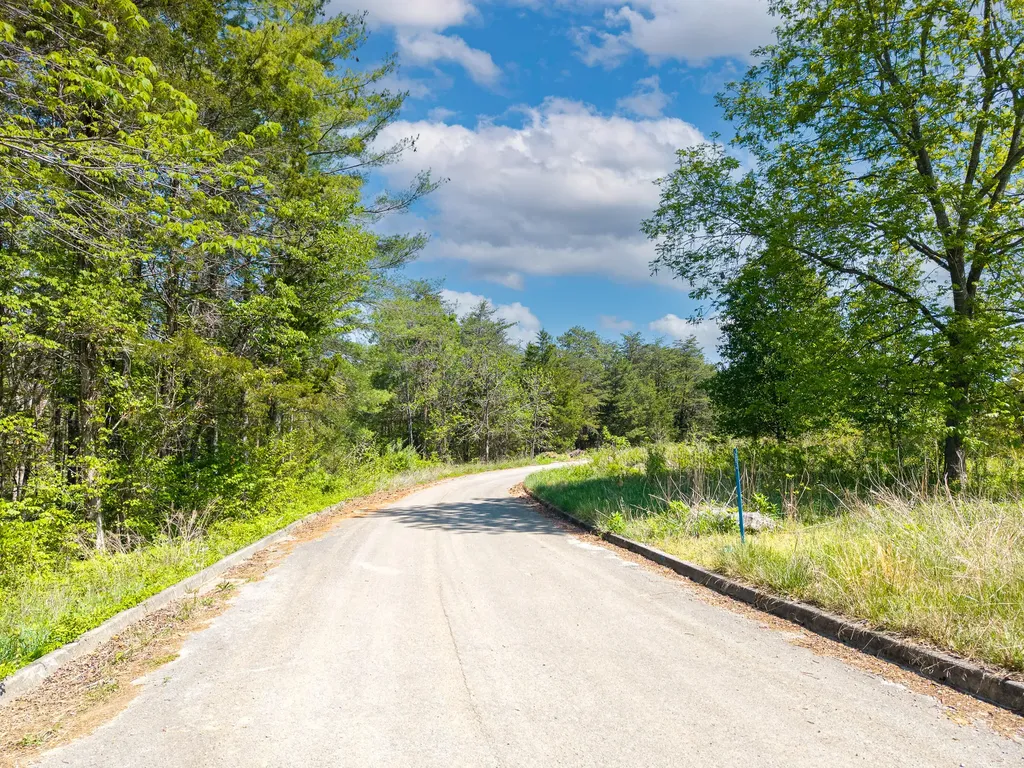 028 Aderholt Road Bronston KY 42518