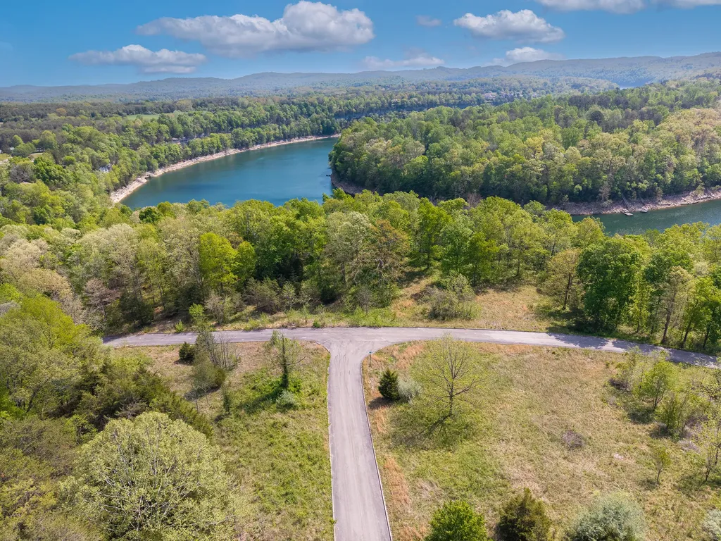 028 Aderholt Road Bronston KY 42518
