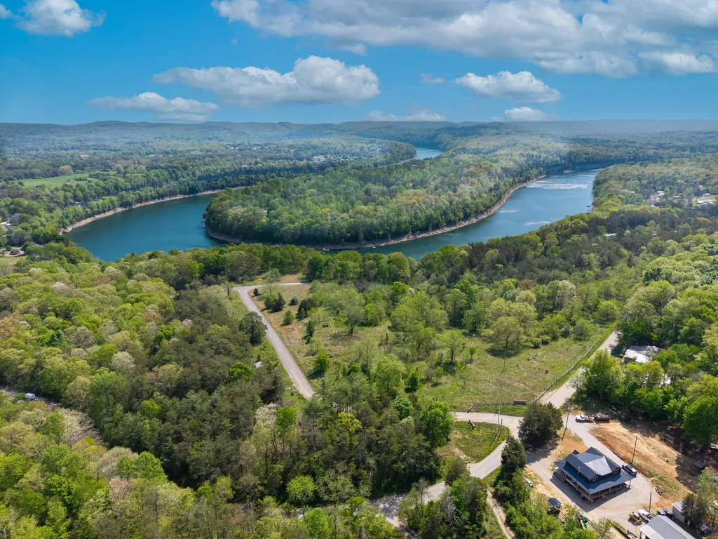 028 Aderholt Road Bronston KY 42518