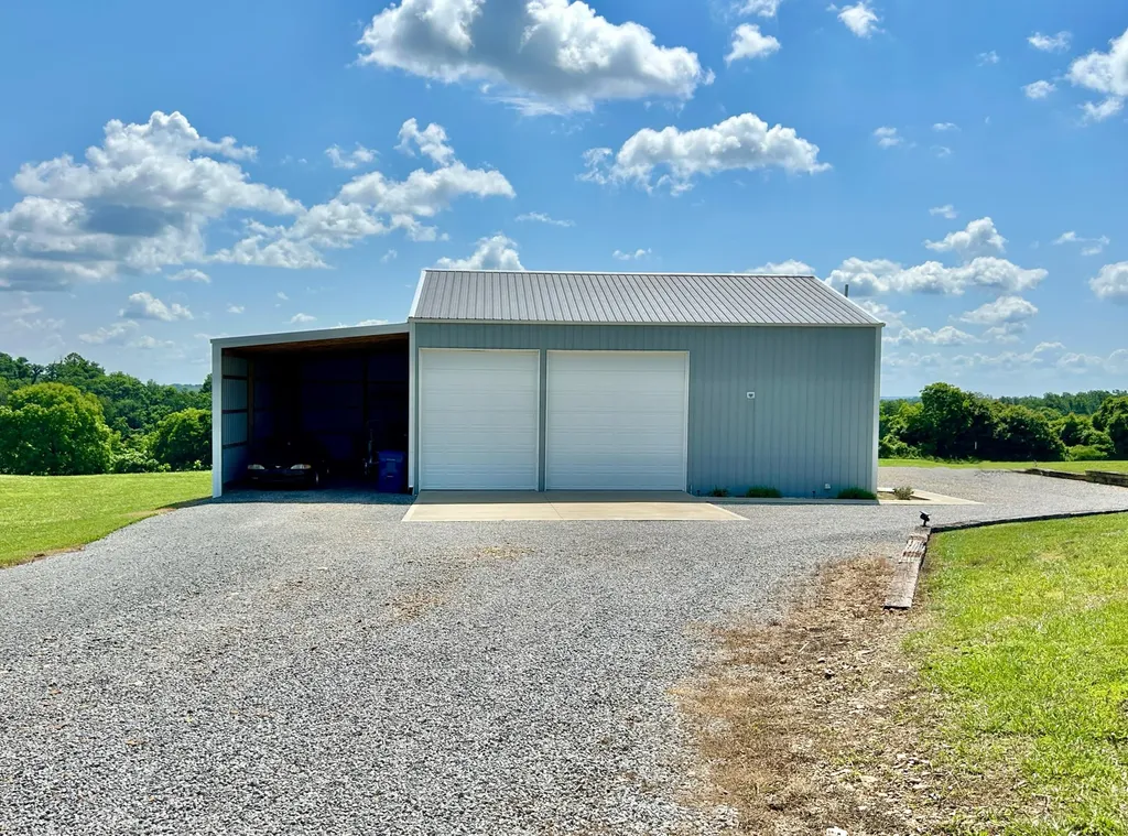 222 Black Ridge Road Nancy KY 42544