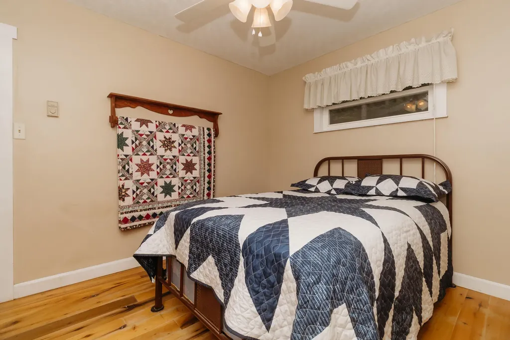 272 Cowboy Lane Wellington KY 40387
