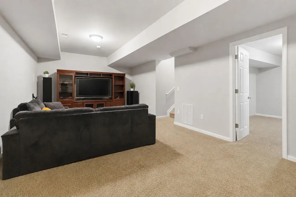 716 Amanda Court Richmond KY 40475