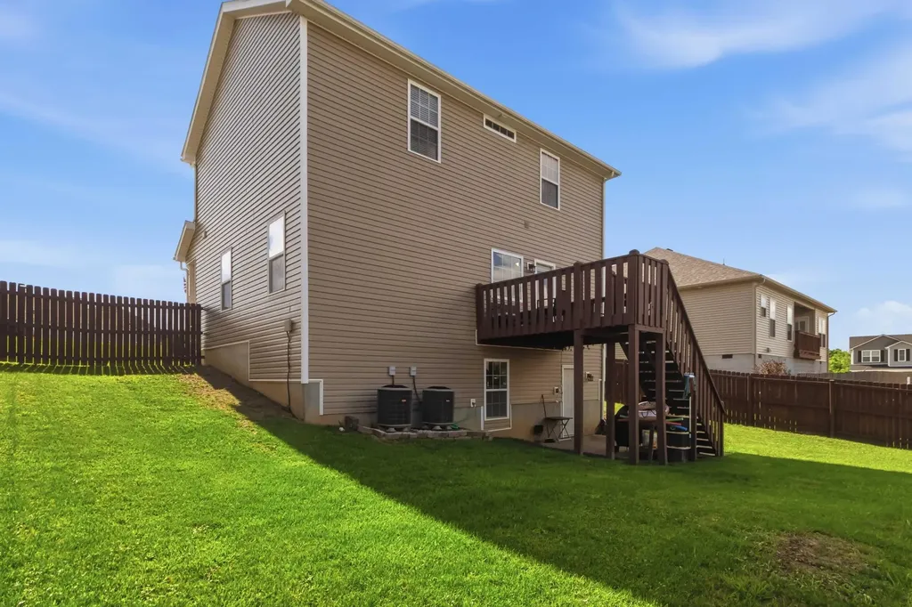 716 Amanda Court Richmond KY 40475
