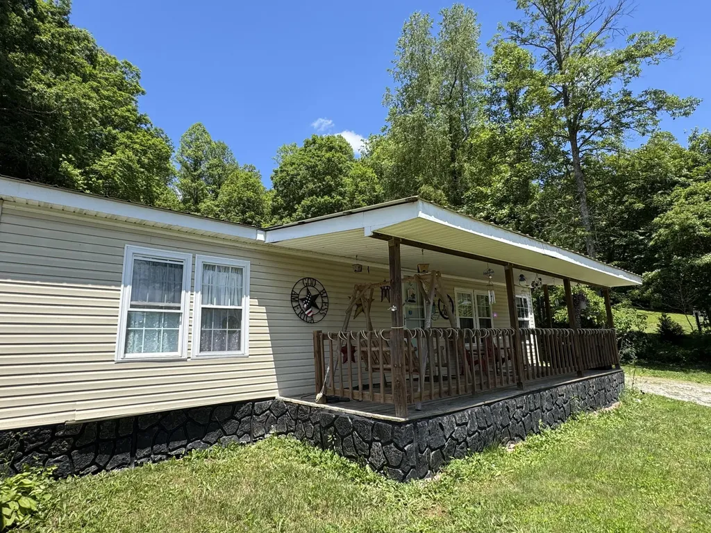 90 Butternut Road Morehead KY 40351