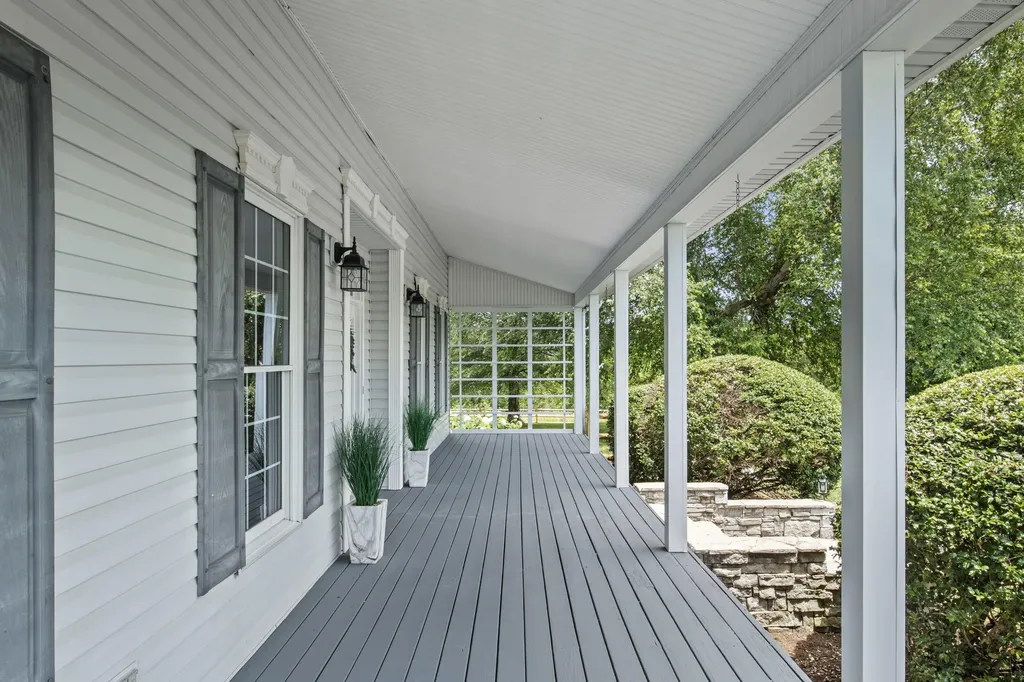 585 Ruddles Mill Cynthiana Road Cynthiana KY 41031