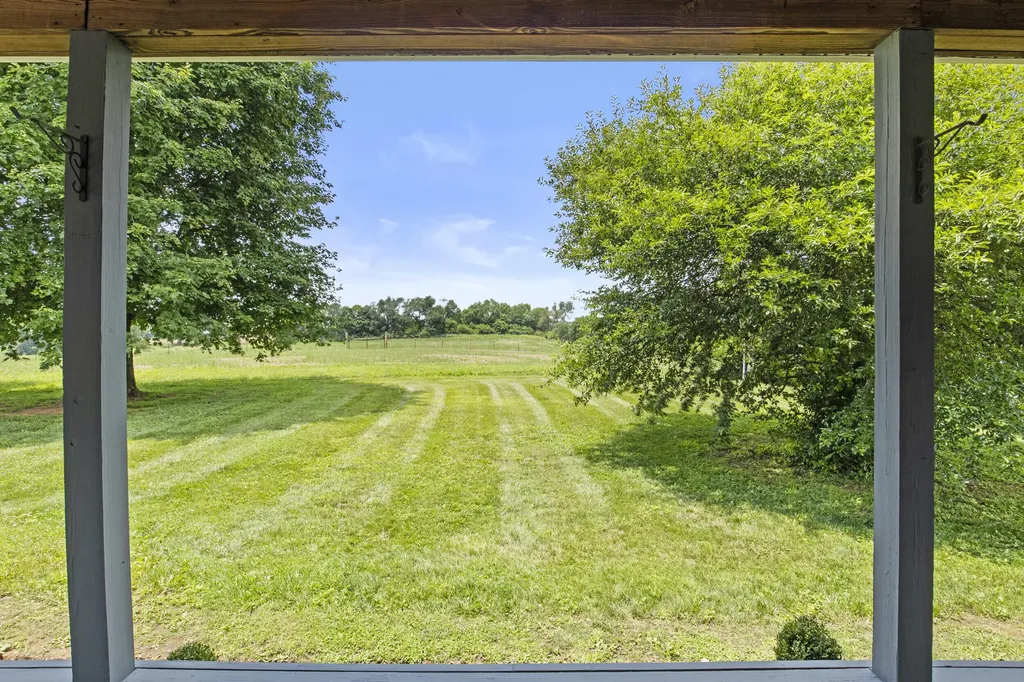 585 Ruddles Mill Cynthiana Road Cynthiana KY 41031