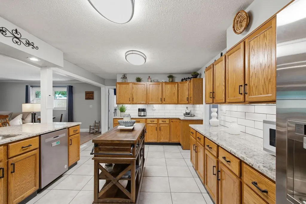 130 Gaybourne Way Versailles KY 40383