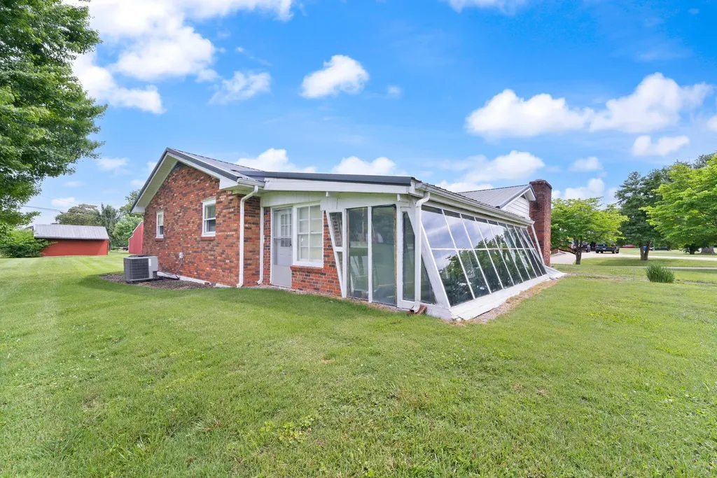 322 Sioux Trail Somerset KY 42501