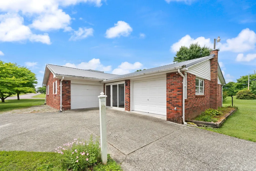 322 Sioux Trail Somerset KY 42501