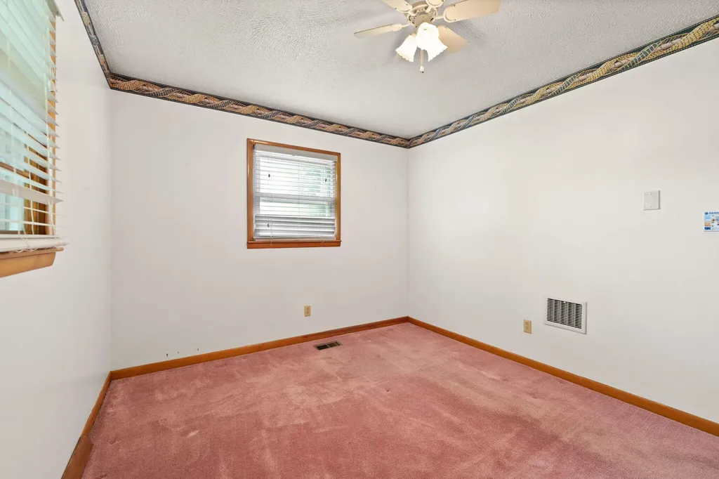 322 Sioux Trail Somerset KY 42501
