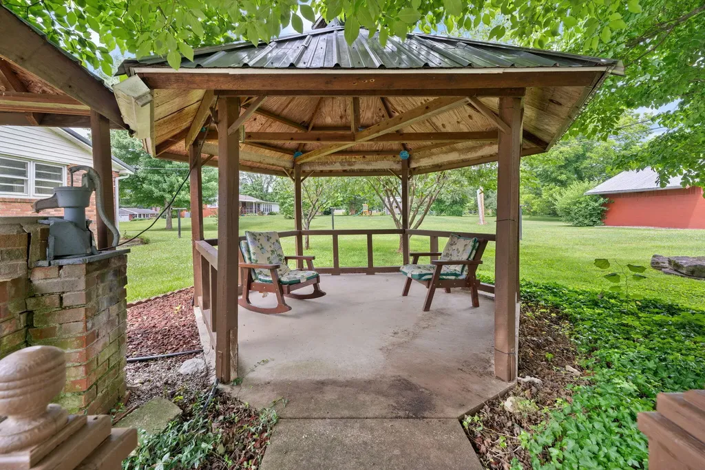 322 Sioux Trail Somerset KY 42501