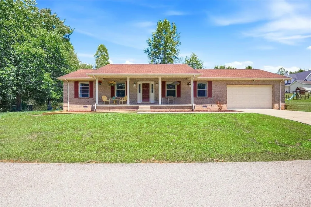 220 Sandy Hills Lane Corbin KY 40701