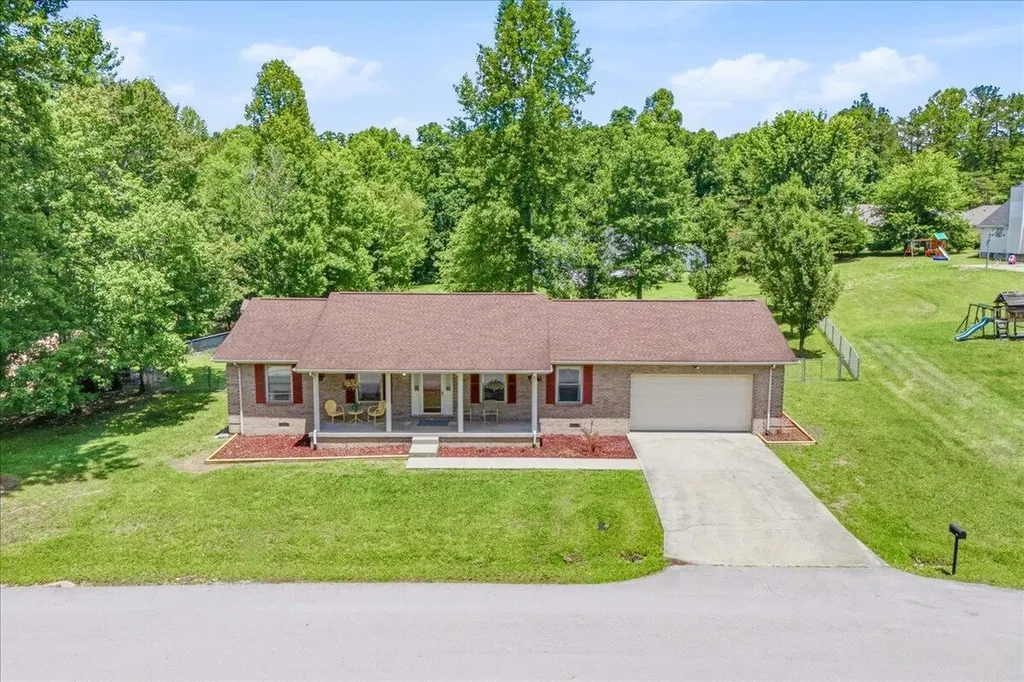 220 Sandy Hills Lane Corbin KY 40701