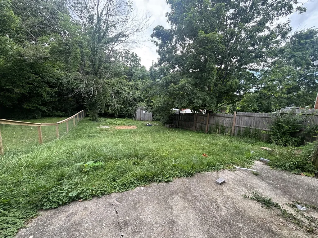 3697 Crosby Drive Lexington KY 40517