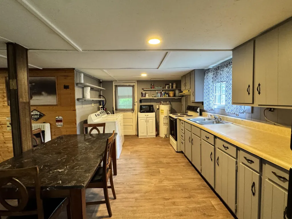82 Quisenberry Road Morehead KY 40351
