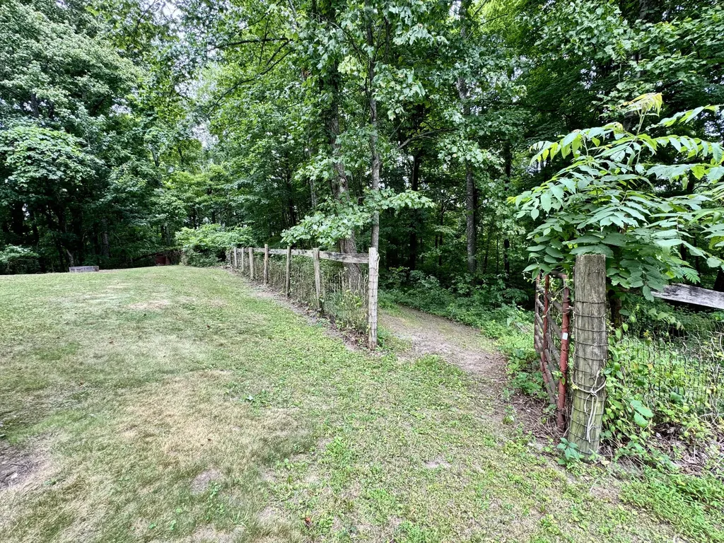 82 Quisenberry Road Morehead KY 40351