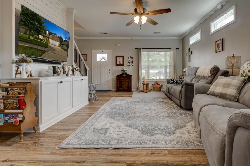 126 Snaffle Trail Georgetown KY 40324