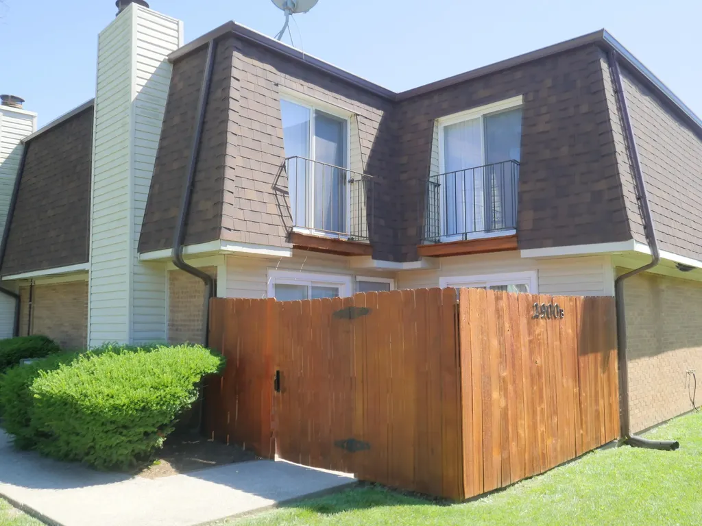 2900 Affirmed Court Lexington KY 40509
