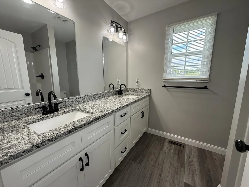 140 Gracelynn Circle Harrodsburg KY 40330