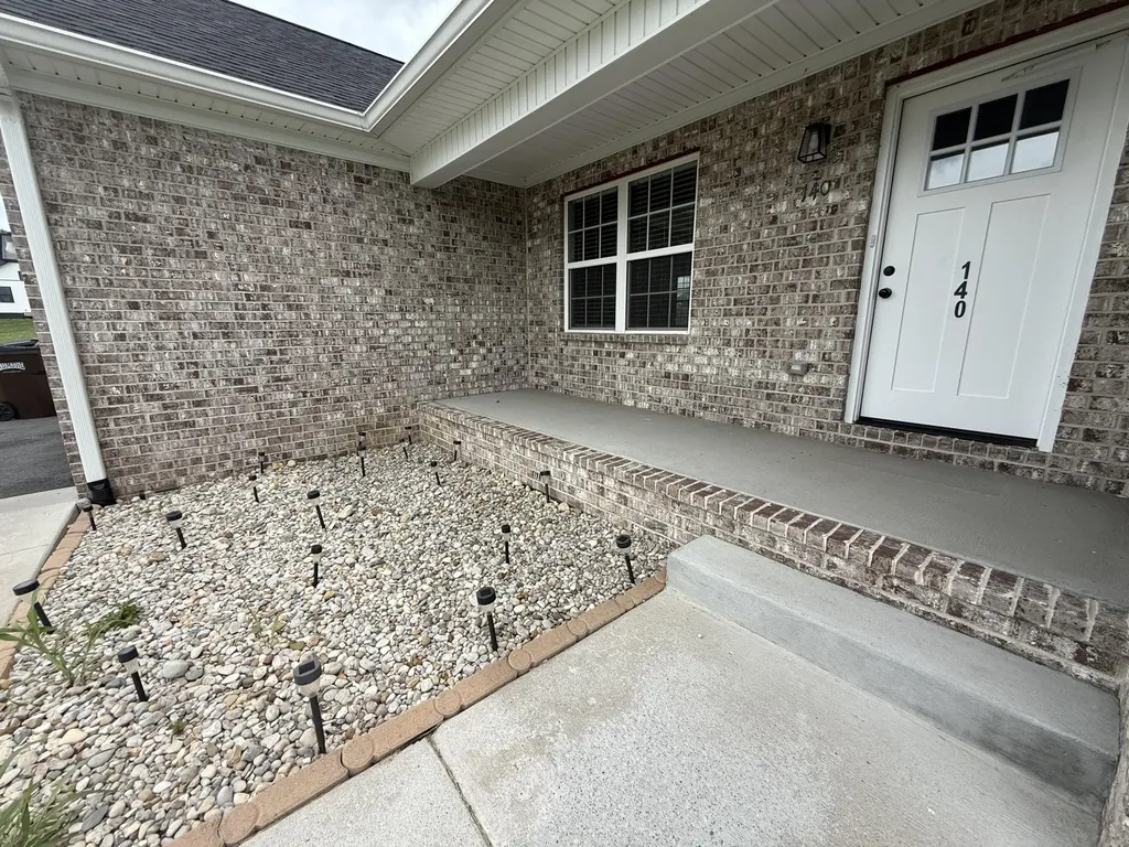 140 Gracelynn Circle Harrodsburg KY 40330
