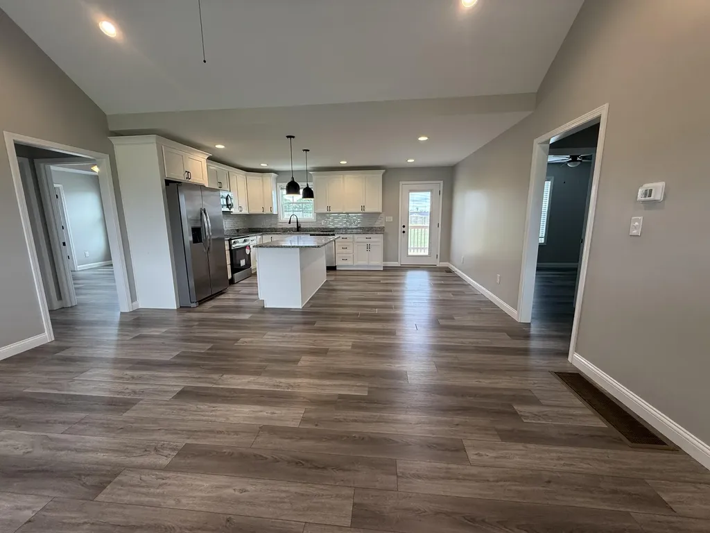 140 Gracelynn Circle Harrodsburg KY 40330