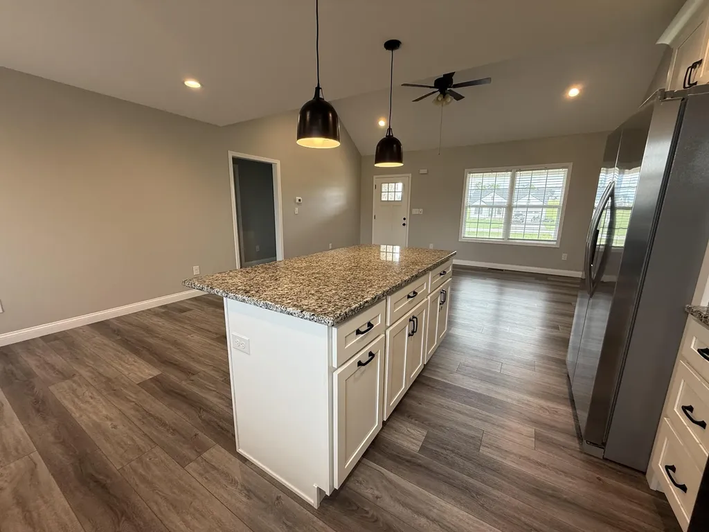 140 Gracelynn Circle Harrodsburg KY 40330