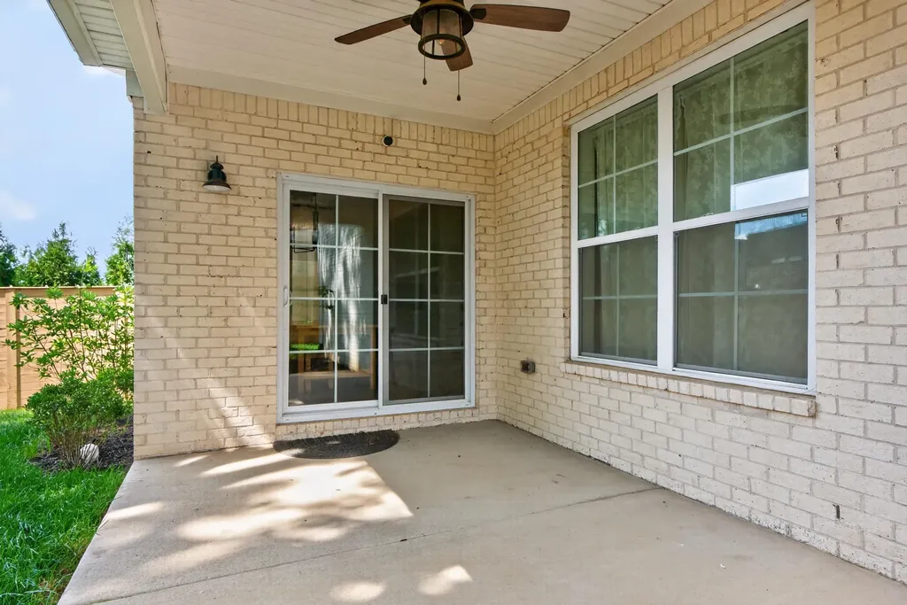 4246 Captains Court Lexington KY 40513