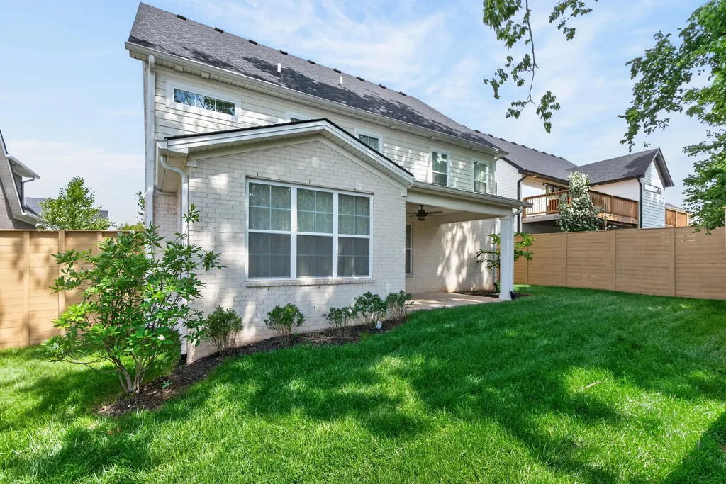 4246 Captains Court Lexington KY 40513