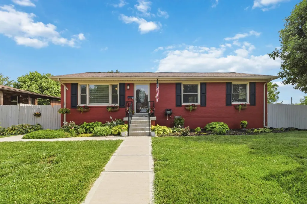 208 Westmoreland Court Georgetown KY 40324
