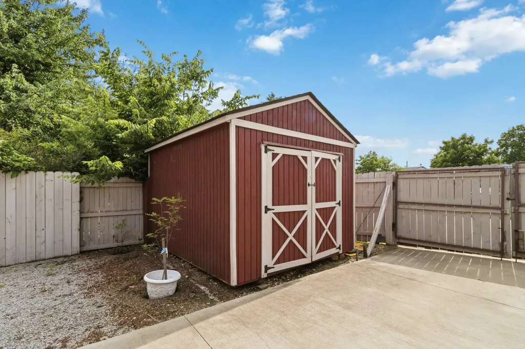 208 Westmoreland Court Georgetown KY 40324