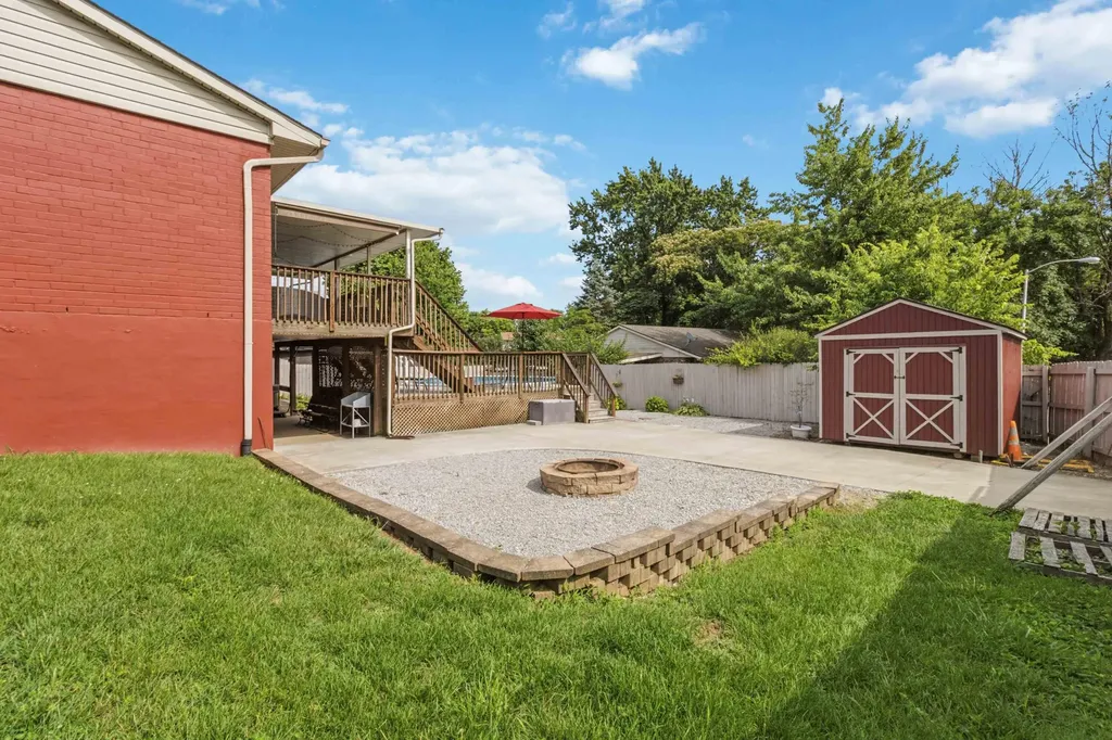 208 Westmoreland Court Georgetown KY 40324
