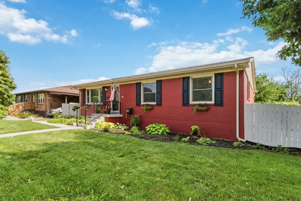208 Westmoreland Court Georgetown KY 40324