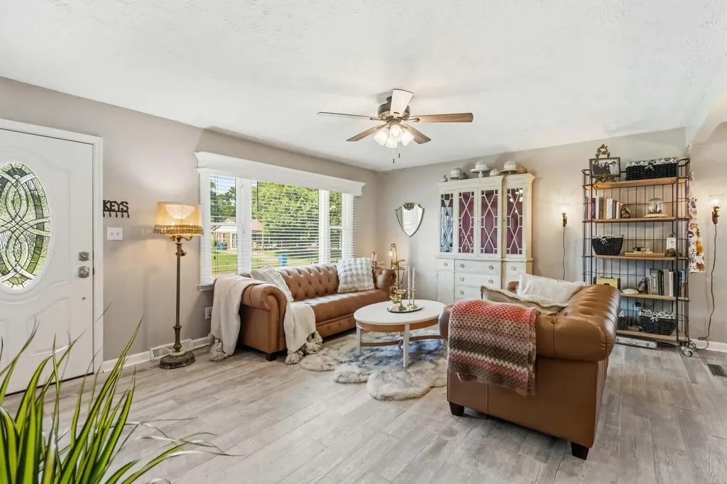 208 Westmoreland Court Georgetown KY 40324