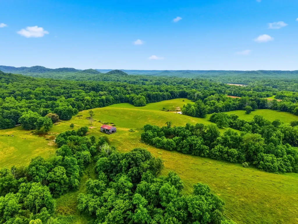 17412 Forkland Road Gravel Switch KY 40328