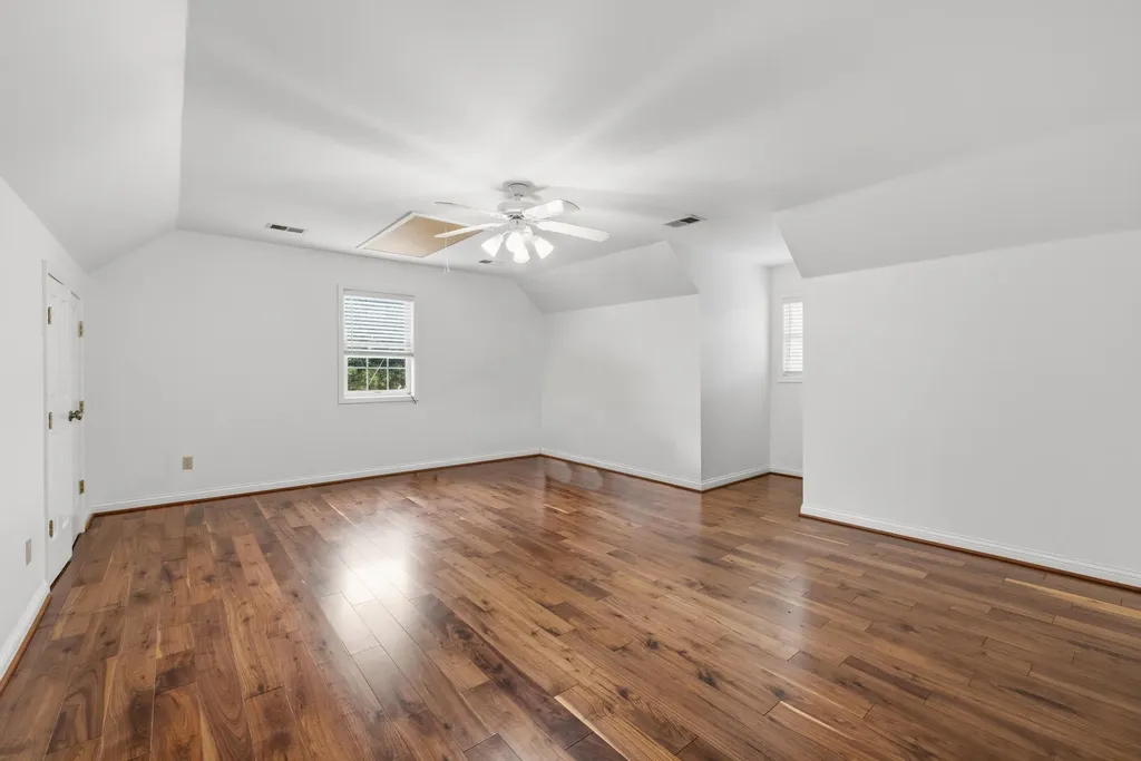 17412 Forkland Road Gravel Switch KY 40328
