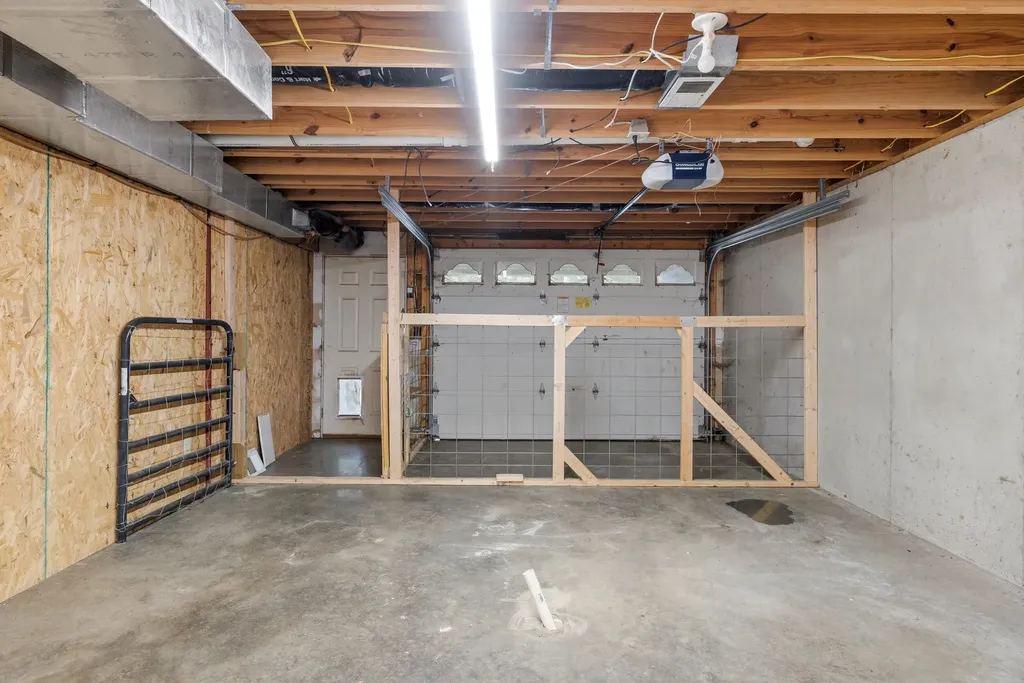 17412 Forkland Road Gravel Switch KY 40328