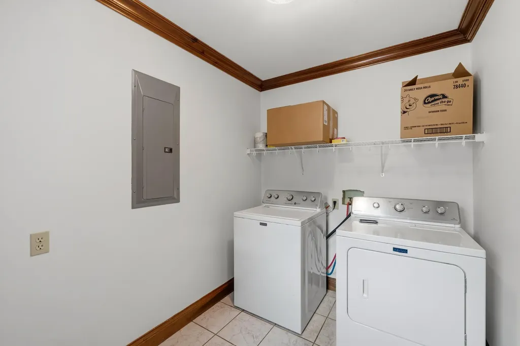 17412 Forkland Road Gravel Switch KY 40328