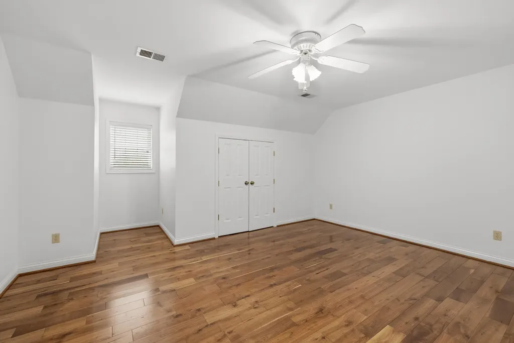 17412 Forkland Road Gravel Switch KY 40328